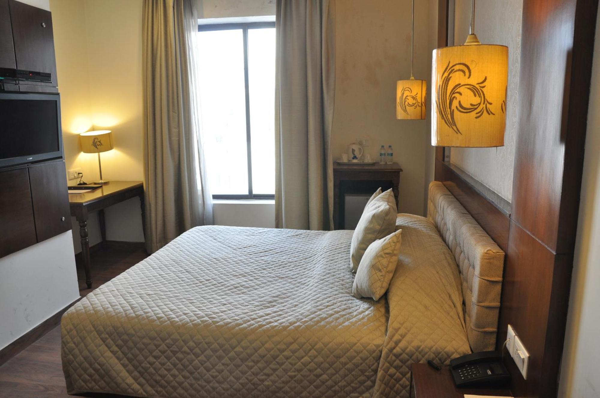 Amara Hotel New Delhi