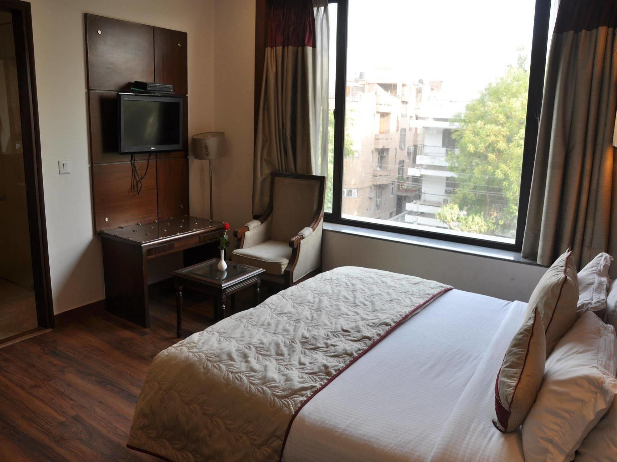 Amara Hotel